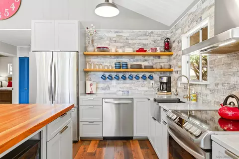 Kitchen - 3076 Pera Alta Dr, Julian, CA 92036 photo 3 of 4