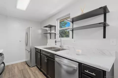 Kitchen - 9926 Mission Vega #4, Santee, CA 92071 photo 5 of 7