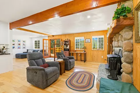 Living - 4010 Imperial Dr, Julian, CA 92036 photo 8 of 10