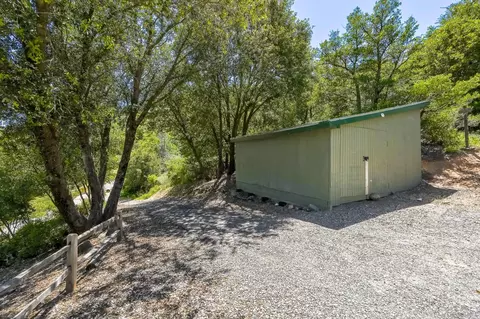Exterior - 4010 Imperial Dr, Julian, CA 92036 photo 5 of 14