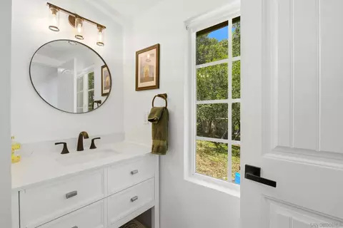 Bath - 4010 Imperial Dr, Julian, CA 92036 photo 1 of 5