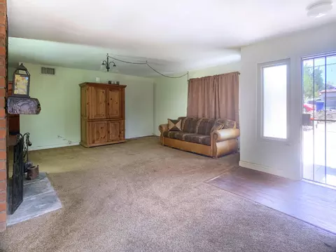 Living - 12706 Julian Ave, Lakeside, CA 92040 photo 2 of 7