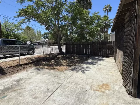 Exterior - 12706 Julian Ave, Lakeside, CA 92040 photo 14 of 15