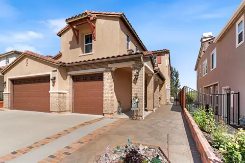Exterior - 1268 Bellingham Dr, Oceanside, CA 92057 photo 4 of 9