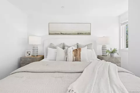 Bedroom - 215 2nd St #101, Encinitas, CA 92024 photo 9 of 11