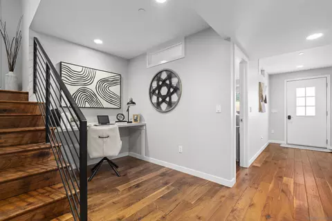 Entry Way - 215 2nd St #101, Encinitas, CA 92024 photo 4 of 5
