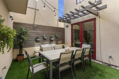Exterior - 215 2nd St #101, Encinitas, CA 92024 photo 3 of 9