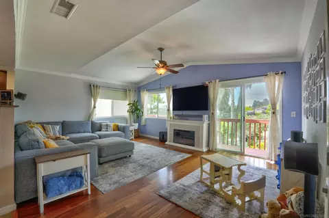 1225 Portola Ave, Spring Valley, CA 91977