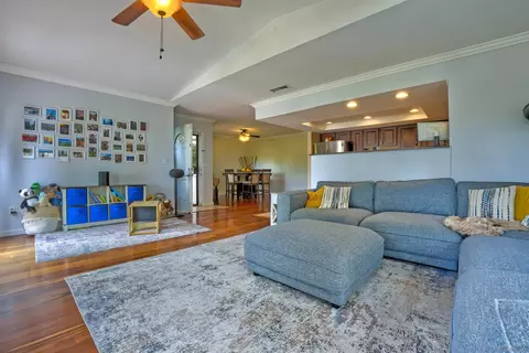 1225 Portola Ave, Spring Valley, CA 91977 photo 8