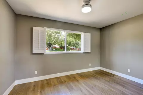 Bedroom - 14531 Garden Rd, Poway, CA 92064 photo 3 of 7