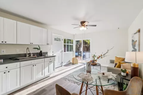 2829 Forest View Way, Carlsbad, CA 92008