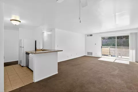 1621 S Hotel Cir #E215, San Diego, CA 92108