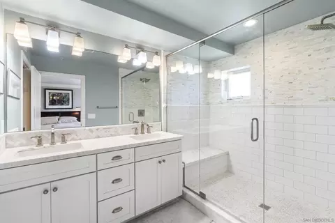 Bath - 7718 Ivanhoe, La Jolla, CA 92037 photo 2 of 4