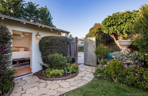 629 Fourth St, Encinitas, CA 92024 photo 34