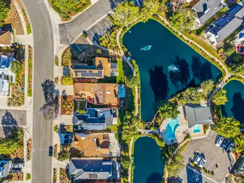 View/Area - 906 Sendero Ave, Escondido, CA 92026 photo 7 of 14