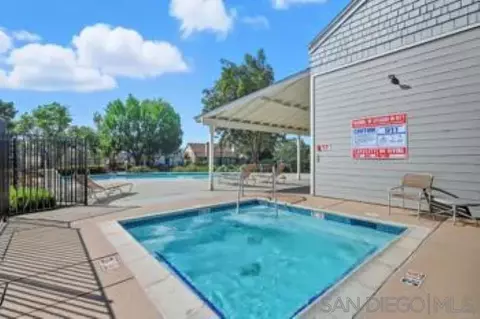Exterior - 906 Sendero Ave, Escondido, CA 92026 photo 9 of 9