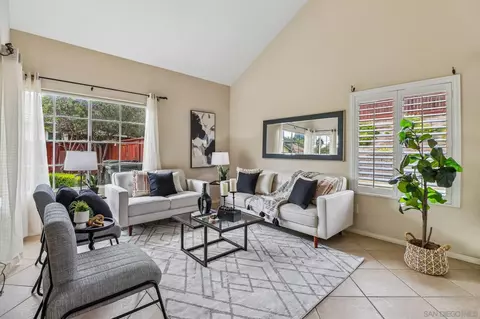Living - 669 Rue Le Blanc, Chula Vista, CA 91913 photo 1 of 7