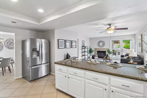 Kitchen - 669 Rue Le Blanc, Chula Vista, CA 91913 photo 6 of 7