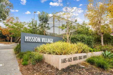 1615 Hotel Cir S #D306, San Diego, CA 92108