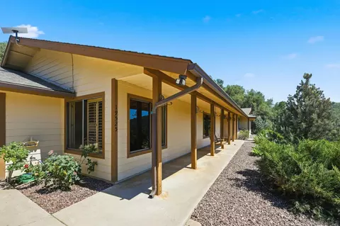 Exterior - 19525 Casner Rd, Ramona, CA 92065 photo 3 of 24