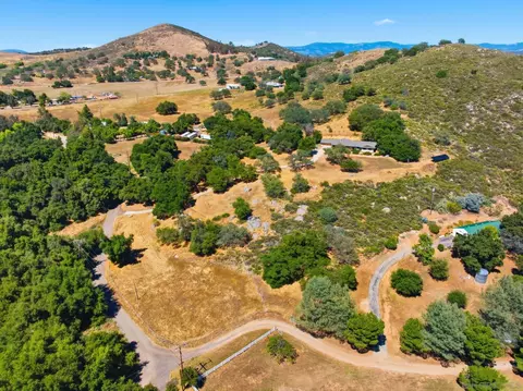 View/Area - 19525 Casner Rd, Ramona, CA 92065 photo 2 of 12