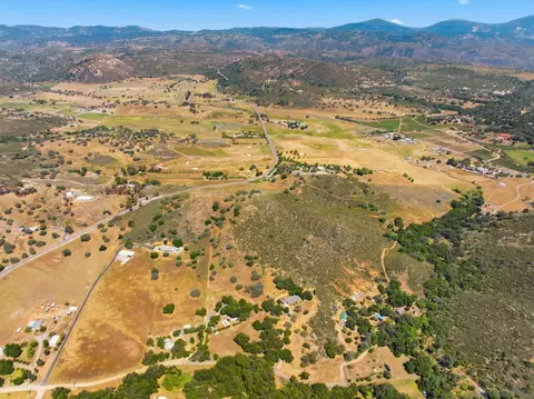 View/Area - 19525 Casner Rd, Ramona, CA 92065 photo 6 of 12
