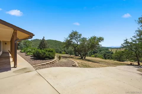 Exterior - 19525 Casner Rd, Ramona, CA 92065 photo 4 of 24