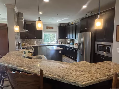 Kitchen - 19987 Sunset Oaks Dr, Ramona, CA 92065 photo 2 of 3