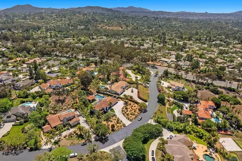 View/Area - 16312 Country Day Rd, Poway, CA 92064 photo 2 of 9