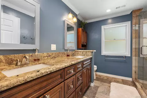 Bath - 16312 Country Day Rd, Poway, CA 92064 photo 5 of 5