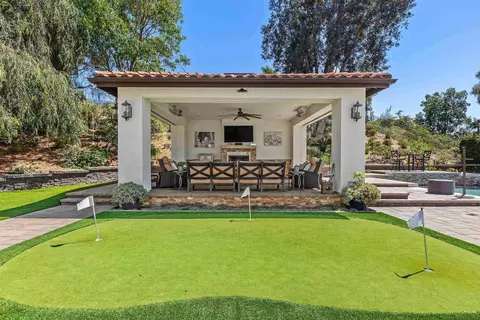 Exterior - 16312 Country Day Rd, Poway, CA 92064 photo 8 of 11