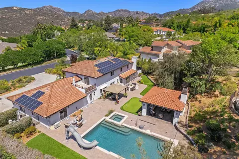 View/Area - 16312 Country Day Rd, Poway, CA 92064 photo 5 of 9