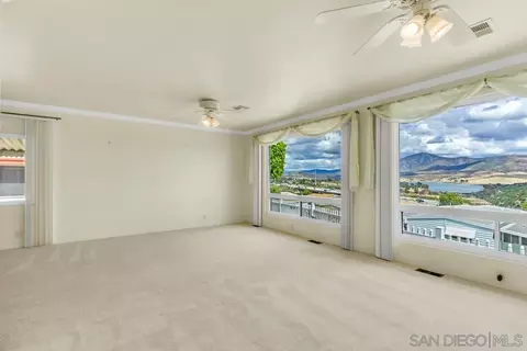 Living - 275 S Worthington #SPC 55, Spring Valley, CA 91977 photo 3 of 9