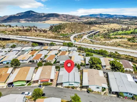 View/Area - 275 S Worthington #SPC 55, Spring Valley, CA 91977 photo 5 of 8