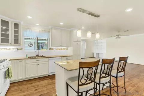 Kitchen - 275 S Worthington #SPC 55, Spring Valley, CA 91977 photo 7 of 8