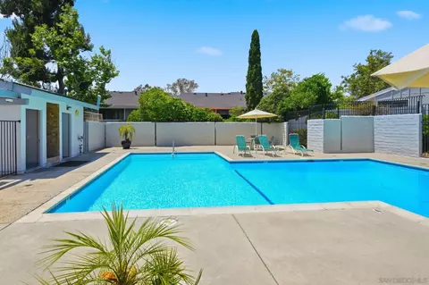 Exterior - 8067 Caminito Mallorca, La Jolla, CA 92037 photo 6 of 6