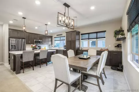 1577 Castillo Way #5, Vista, CA 92081