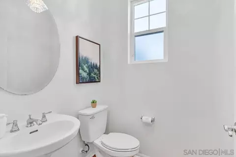 Bath - 1021 Iron Wheel St, Santee, CA 92071 photo 1 of 4