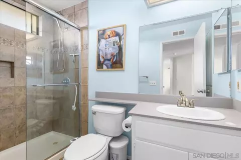 Bath - 2916 Elm Tree Ct, Spring Valley, CA 91978 photo 1 of 4