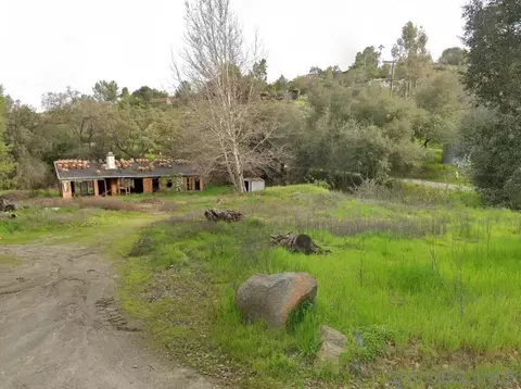 865 N Glen Oaks Dr, Alpine, CA 91901 photo 2