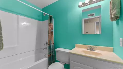 Bath - 1131 Conway Dr, Escondido, CA 92027 photo 4 of 6