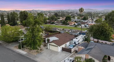 View/Area - 1131 Conway Dr, Escondido, CA 92027 photo 3 of 4