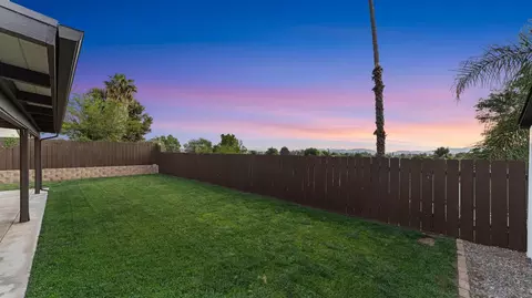 Exterior - 1131 Conway Dr, Escondido, CA 92027 photo 4 of 9