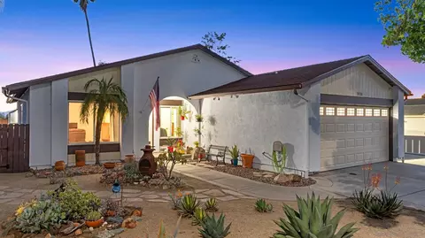 Exterior - 1131 Conway Dr, Escondido, CA 92027 photo 2 of 9