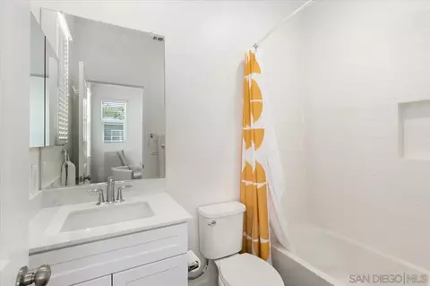 Bath - 1107 Hibiscus Way, Oceanside, CA 92054 photo 2 of 2