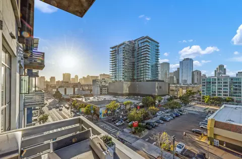 527 10th Ave #605, San Diego, CA 92101