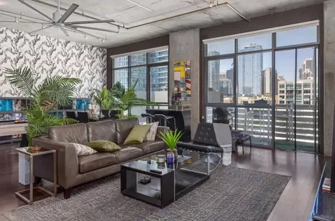 527 10th Ave #605, San Diego, CA 92101