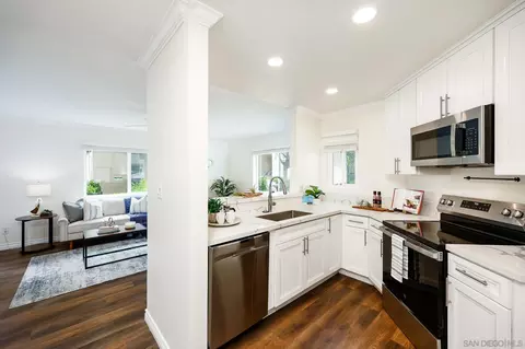 7597 Charmant Dr UNIT 901, San Diego, CA 92122