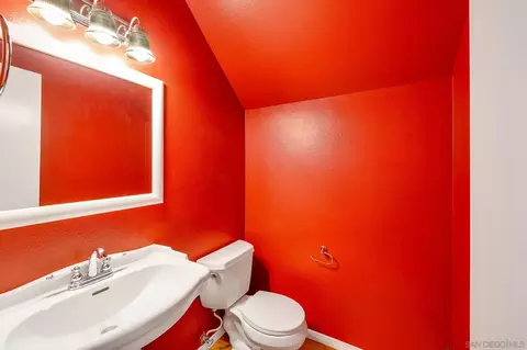 Bath - 1605 Havenwood Dr, Oceanside, CA 92056 photo 1 of 5