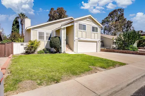 Exterior - 1605 Havenwood Dr, Oceanside, CA 92056 photo 10 of 11